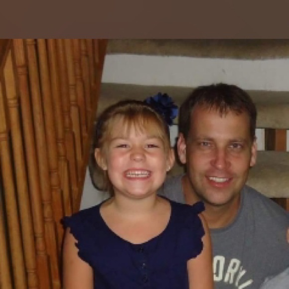 Meet your Posher, Kaylee - Picture 1 of 1